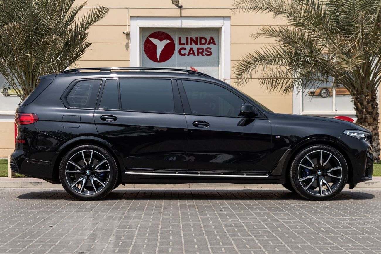 Black BMW X7 luxury SUV